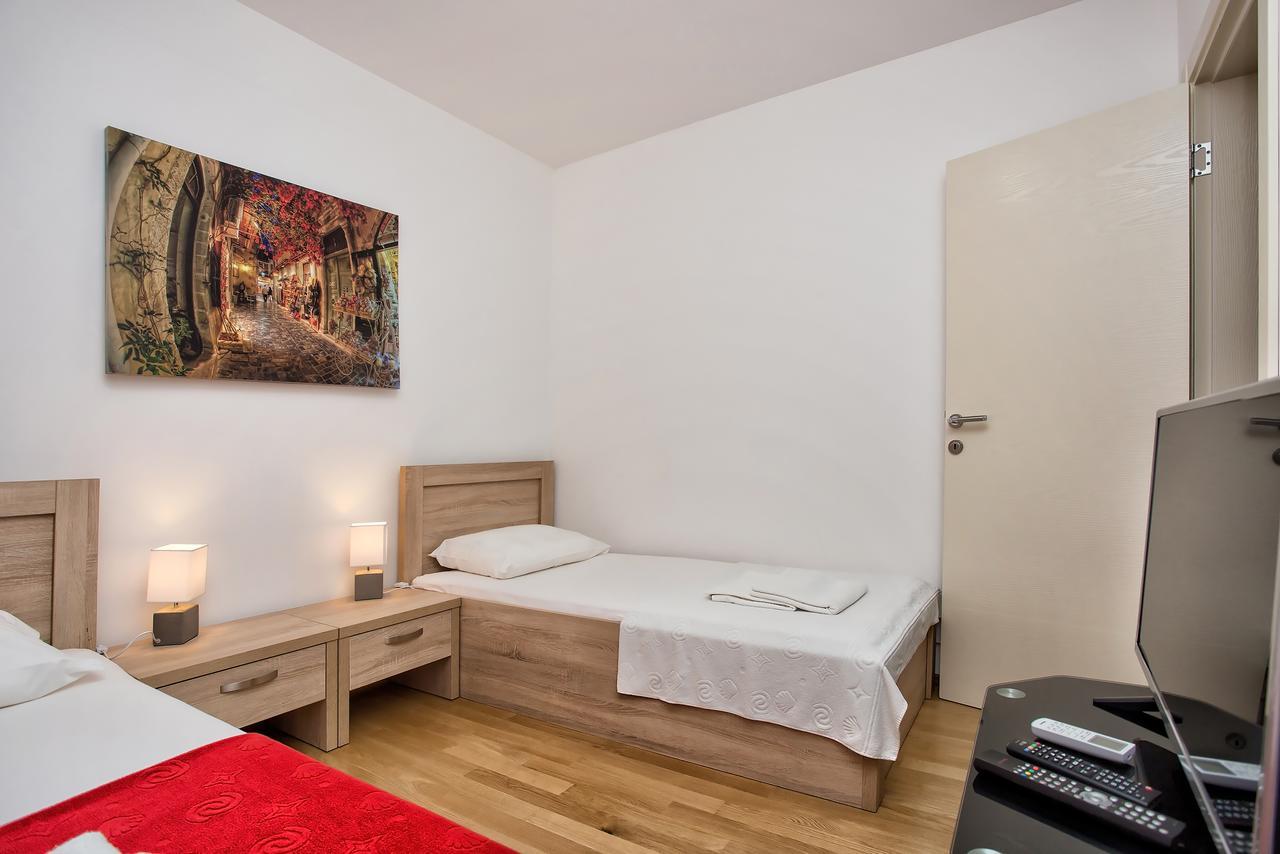 Lux Apartment Goodness Kotor Dış mekan fotoğraf